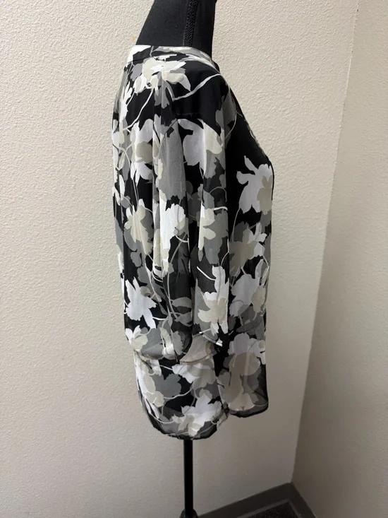 Banana Republic Floral Blouse Small Sheer Pleated Button Boho Tie Waist Top - Picture 7 of 11